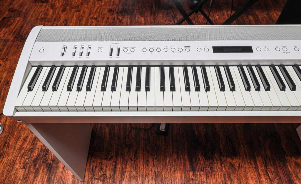 roland fp-60x design