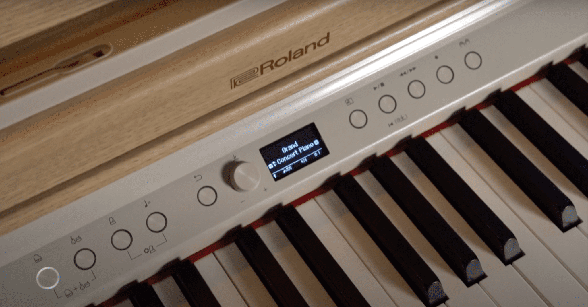 Roland F701 & Rp701 Review